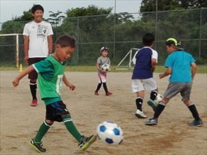 自宅でできるサッカーの練習方法は ドリブルなど家でできるメニューは ママの教科書 妊活 妊娠 子育てを楽しもう